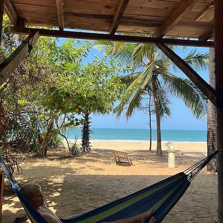 Breezy Beach Cabanas Arugam Bay Buitenkant foto