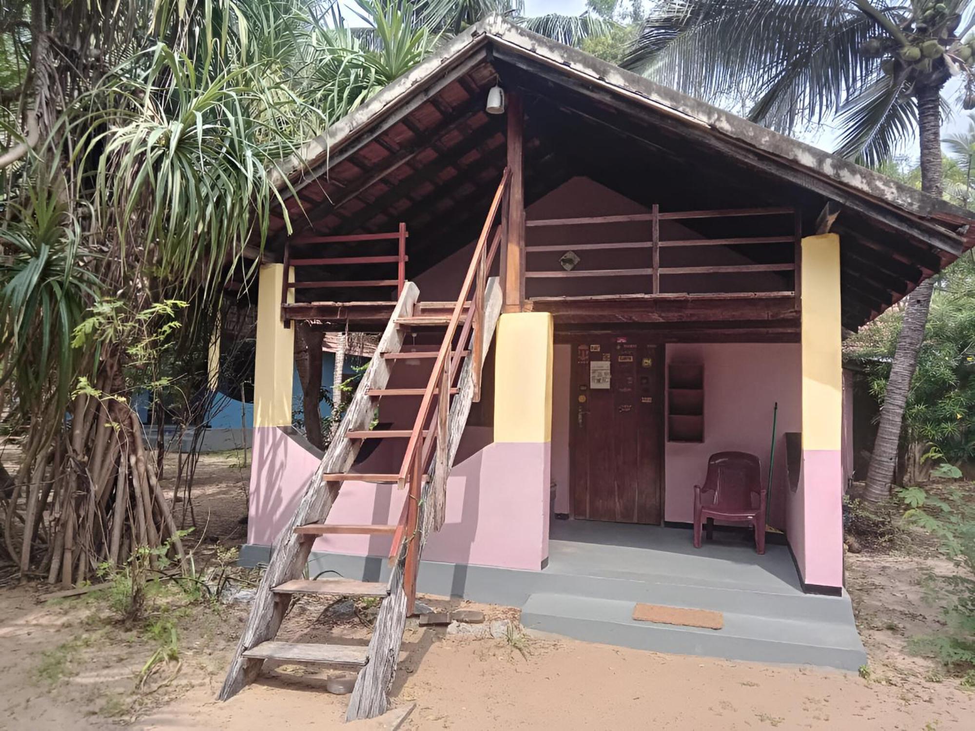 Breezy Beach Cabanas Arugam Bay Buitenkant foto